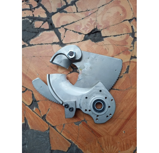 Sửa chữa kèm ép - kèm cắt thủy lực